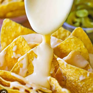 CHEESE NACHOS